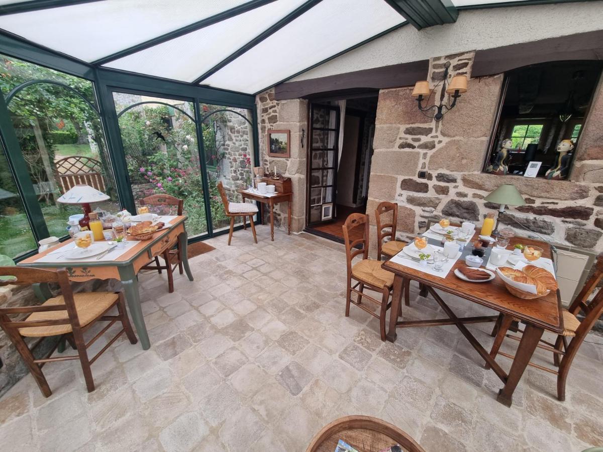Les Berges De La Planchette Bed & Breakfast Yvignac-la-Tour Eksteriør bilde